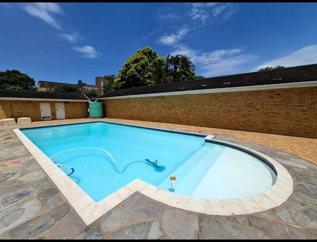 3 BEDROOM TOWNHOUSE FOR SALE IN ESCOMBE
